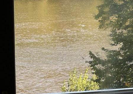 Hochwassersichere Traumwohnung in Kröv an der Mosel - 1a Mosel vom DG aus