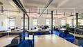 Stilvolles Loftstudio mit hohen Decken und flexibler Nutzung - Arbeitsbereich