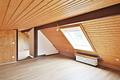 Sanierte 3-Zimmer-Dachgeschosswohnung mit traumhafter Dachterrasse und Balkon zu vermieten! - Dachboden