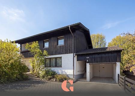 Großzügiges Einfamilienhaus mit Top-Anbindung & viel Gestaltungspotenzial - Hausansicht