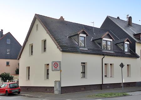 Dreifamilienhaus mit Wärmedämmung in gefragter Lage von Grünwinkel - Ansicht