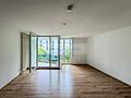 Wohnung ist bezugsfrei / Süd-Loggia / EBK / weißes Bad / 1 Zi ETW  2. OG / ruhige Innenhoflage - Wohnen