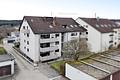 Investitionsobjekt in Schömberg – vermietete 2-Zimmer-Wohnung in gepflegtem Mehrfamilienhaus - Rückansicht Haus