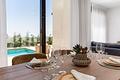 Exklusive Villen mit 3 - 4 Schlafzimmern, Privatpool und Dachterrasse mit Meerblick in wunderschöner Umgebung