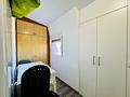 Maisonette-Wohnung mit 3 Schlafzimmern, 2 Bädern, 2 Kfz-Stellplätzen, Gemeinschaftspool und Meerblick nur 100 m vom Strand
