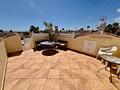 Endreihenhaus mit 3 Schlafzimmern, 2 Bädern, Dachterrasse, Klimaanlage und Gemeinschaftspool