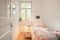 Familiengerechte Beletage über 204 m² mit Altbau-Charme und zwei Balkonen - Flexibel nutzbares Zimmer