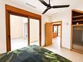 Moderne freistehende Villa mit privatem Pool und Dachterrasse
