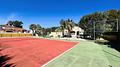 Sehr gepflegte Villa mit großem Grundstück, großem Pool, Tennisplatz, Brunnen, Garage, Heizung, Klima und vielen Extras