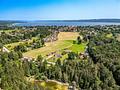 Leben am See: Großzügiges Ein-/Zweifamilienhaus am Rande des Naturschutzgebiets - Blick Richtung See