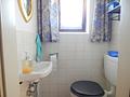 Vermietetes Zweifamilienhaus in Oberteisendorf mit Potenzial – Verkauf erfolgt im Bieterverfahren! - WC OG