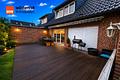 Großzügiges Raumangebot und attraktiver Wellnessbereich - Terrasse