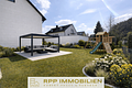Lichtdurchflutete 4,5-Zimmer-Wohnung mit Süd-Balkon und Privatgarten in Lohhof - Visualisierung Garten