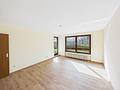 Helle 3-Zimmer-Eigentumswohnung in Kaufering mit Raum für eigene Ideen - Wohnzimmer Ist-Zustand