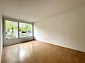 Großzügige 2-Zimmer-Dachgeschosswohnung in Solln - Schlafzimmer