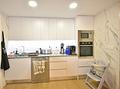 Renoviertes Appartement mit 3 Schlafzimmern, 2 Bädern und Tiefgaragenstellplatz nur 200 m vom Strand