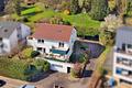 Großzügiges Familienhaus in sonniger Lage mit Sauna, Garten und viel Wohnkomfort - Vogelperspektive 