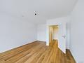 Stilvoll investieren mit fast 5% Rendite– vermietetes Apartment mit Westbalkon in Untersendling - Wohnraum