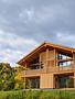 PREMIUMSEGMENT:
Landhaus-Maisonette-Wohnung in Bayrischzell
- Bergpanoramablick
- Top-Ortsrandlage - Außenansicht