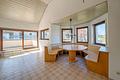 Exklusives Wohnambiente in Neuenbürg – Helle 3-Zimmer-Dachgeschosswohnung mit Balkon & Wellnessbad - Wohnzimmer