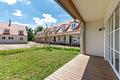 Zum Erstbezug: Modernes Reiheneckhaus mit Südterrasse und Garten - Südterrasse mit Garten