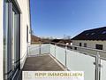 Erstbezug: Stilvolle 3-Zi.-Dachgeschosswohnung mit sonnigem Südbalkon - Balkon