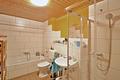Modernisierte 3-Zi.-Wohnung mit Balkon in Freiburg-St. Nikolaus – langfristig vermietet und saniert - Badezimmer