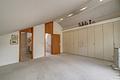 EFH-Highlight in Birkenfeld: Pool, Sauna, Doppelgarage & Gartenparadies, Freisitz und Aussichtslage - Schlafzimmer (2)