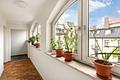 Frisch renovierte 1,5-Zimmer-Wohnung mit TG-Stellplatz in sehr begehrter, isarnaher Lage - Charmanter Laubengang