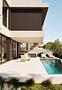 Villa mit Pool in Hanglage in Limassols
renommiertestem Küstenviertel - Ridge brochure-0