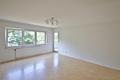 Großzügige 4-Zimmer-Wohnung mit Balkon und Tiefgaragenstellplatz - Wohnzimmer