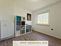 Zum Selbstbezug oder als Kapitalanlage geeignet: Renovierte Etagenwohnung mit sonnigem Südbalkon - Büro/Kinderzimmer