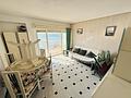 Renovierungsbedürftiges Appartement mit 2 Schlafzimmern und 1 Bad in erster Linie am Strand