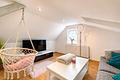 Attraktive Kapitalanlage: Vermietete Maisonette-Wohnung mit Balkon in saniertem Wohnhaus - Großes Zimmer im 2. DG