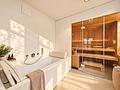 Prinz-Ludwigs-Höhe: Exklusives Penthouse mit Dachterrasse, Sauna & Gästeapartment - Masterbad mit Wellnesswanne und Sauna
