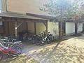 Helle 3-Zimmer-Wohnung in der obersten Etage in Neuhausen
am Olympiapark-Süd - Fahrradabstellplatz