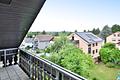 Modern, ruhig und bezugsfrei! Kernsanierte 4-Zimmer-Dachgeschosswohnung mit Garage in Palmbach - Balkon 2