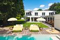 Weitläufig und lichterfüllt: Luxuriöses Familiendomizil mit Pool und traumhaftem Garten - Luxuriöses Familiendomizil mit Pool und traumhaftem Garten