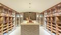 Architecture. Light. Privacy. High-end-Villa. Indoor-Pool, Spa und Club Floor - Wine
