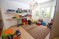Erstklassige Villa mit Infinity-Pool, Barbecue, Spielplatz, Doppelgarage, Keller, Garten, Balkon, Terrasse, viele Details, auf der Südseite von Montgó