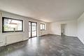 Wohnen mit Charakter: Großzügiges Anwesen mit Aussicht und Einliegerwohnung - Zimmer UG