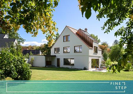 Architektenhaus in Seenähe und Waldrandlage - FINESTEP Immobilien
