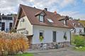 Traumhaft gepflegtes, saniertes Einfamilienhaus mit Kamin, moderner Küche und wunderschönem Garten - Hausansicht