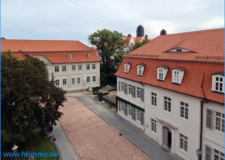 Teilmöblierte 2-Raumwohnung mit Küche in zentraler Lage von Köthen ! - 2-Raum Wohnung in Köthen - Schloßblick