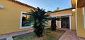 Gepflegte Villa mit 4 Schlafzimmern, 3 Badezimmern und Privatpool in hervorragender Wohnlage