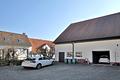 Seltene Gelegenheit: Großzügiges Einfamilienhaus in Insheim - Hof und Garage