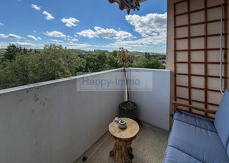 2 Zimmerwohnung / Balkon / 6. OG / TG Stellplatz - Balkon
