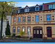 Gründerzeithaus mit Klinkerfassade, Toreinfahrt und EFH in Köthen/Anhalt - MFH in Köthen - Straßenansicht