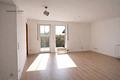 Attraktive, kleine Wohnung 
2 Terrassen - Gartenanteil
 - sofort frei - - Wohnen/Schlafen