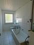 4-Zimmer-Eigentumswohnung 84m² mit Balkon & Fernblick – sofort bezugsfrei in Idar-Oberstein - SB6 Badezimmer